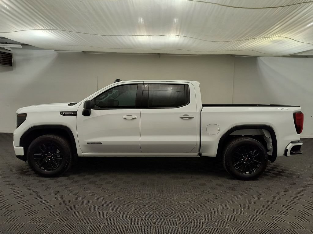 Used 2026 GMC Sierra 1500 Elevation AWD/4WD image 2