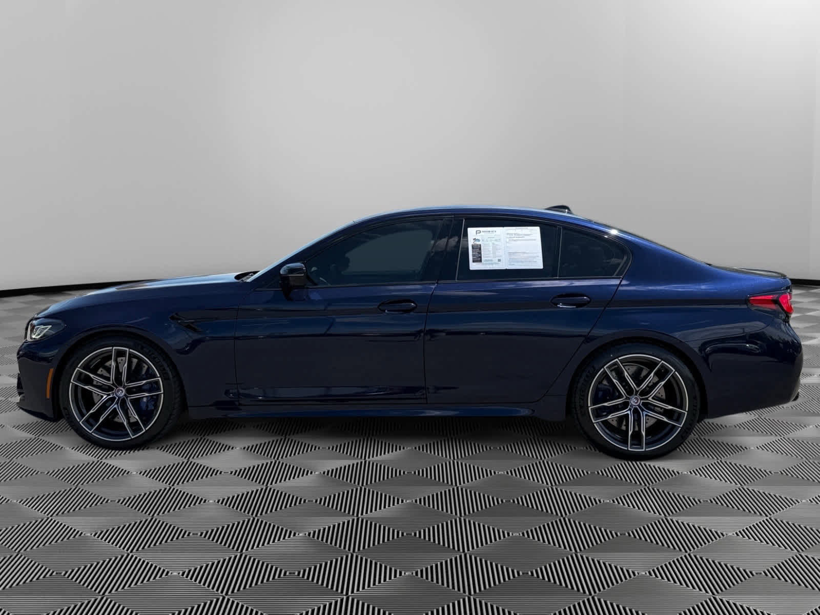 Used 2023 BMW M5 w/ Competition Package AWD/4WD image 2