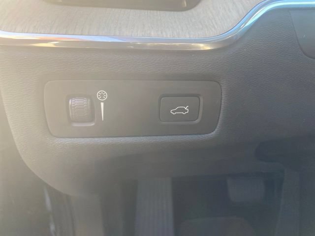 Used 2022 Volvo XC60 B6 Inscription w/ Advanced Package AWD/4WD image 18
