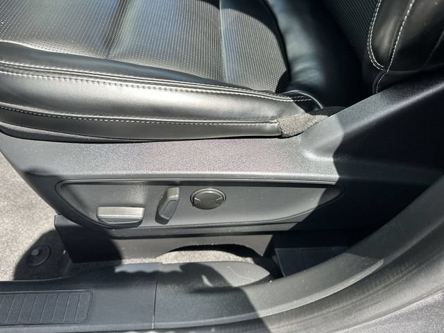 Used 2024 Ford Escape Platinum AWD/4WD image 35