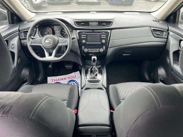 Used 2017 Nissan Rogue SV AWD/4WD image 14