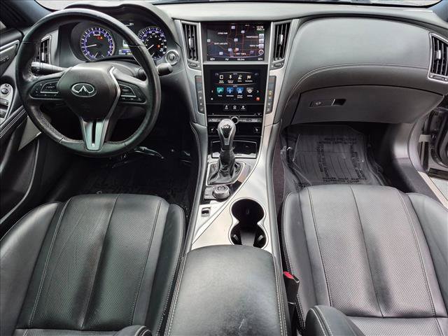 Used 2017 INFINITI Q60 3.0t w/ Premium Plus Package 3.0T AWD/4WD image 17