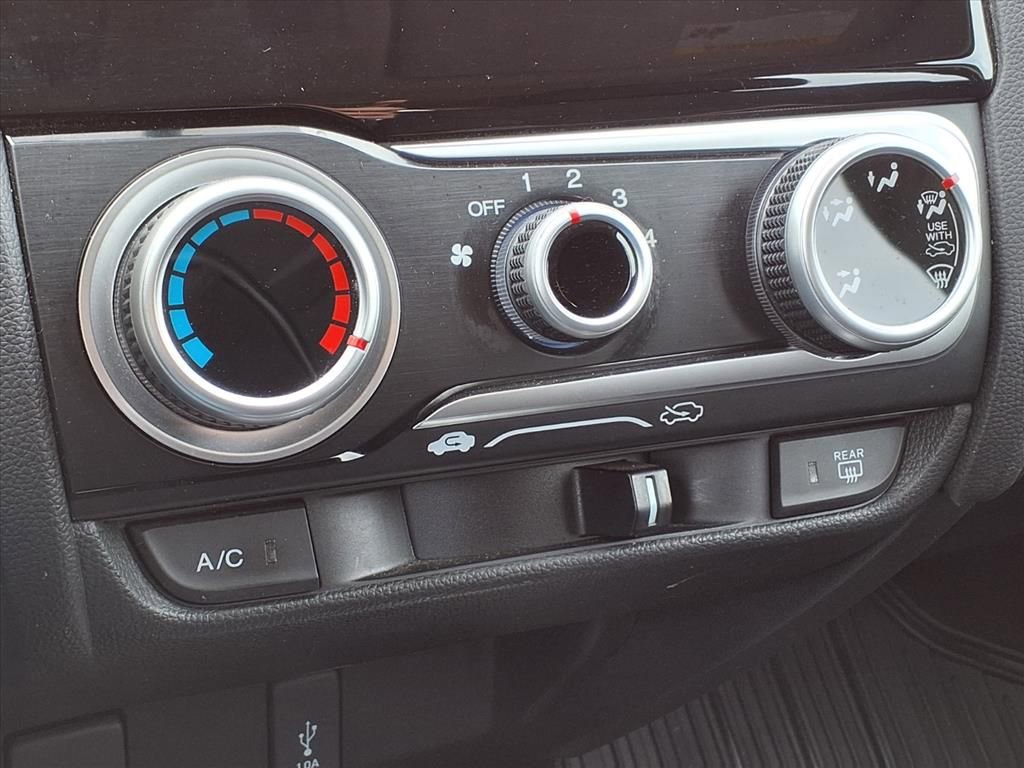 Used 2020 Honda Fit LX image 24