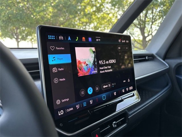 New 2025 Volkswagen ID. Buzz Pro S image 17