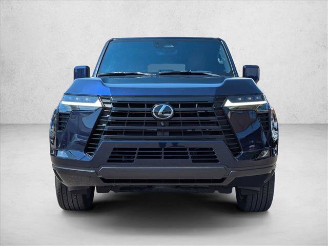 Used 2024 Lexus GX 550 w/ Accessory Package (2T) AWD/4WD image 2