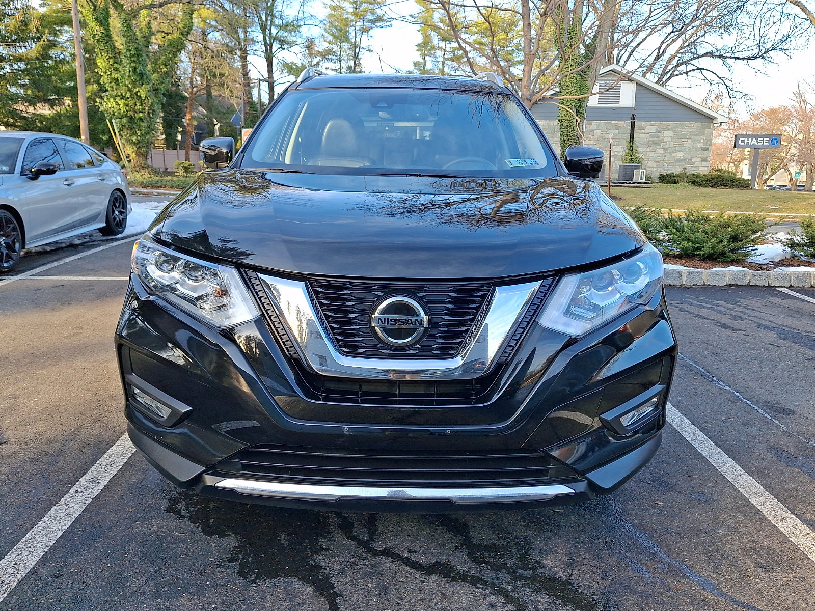 Certified 2019 Nissan Rogue SL w/ Premium Package image 2