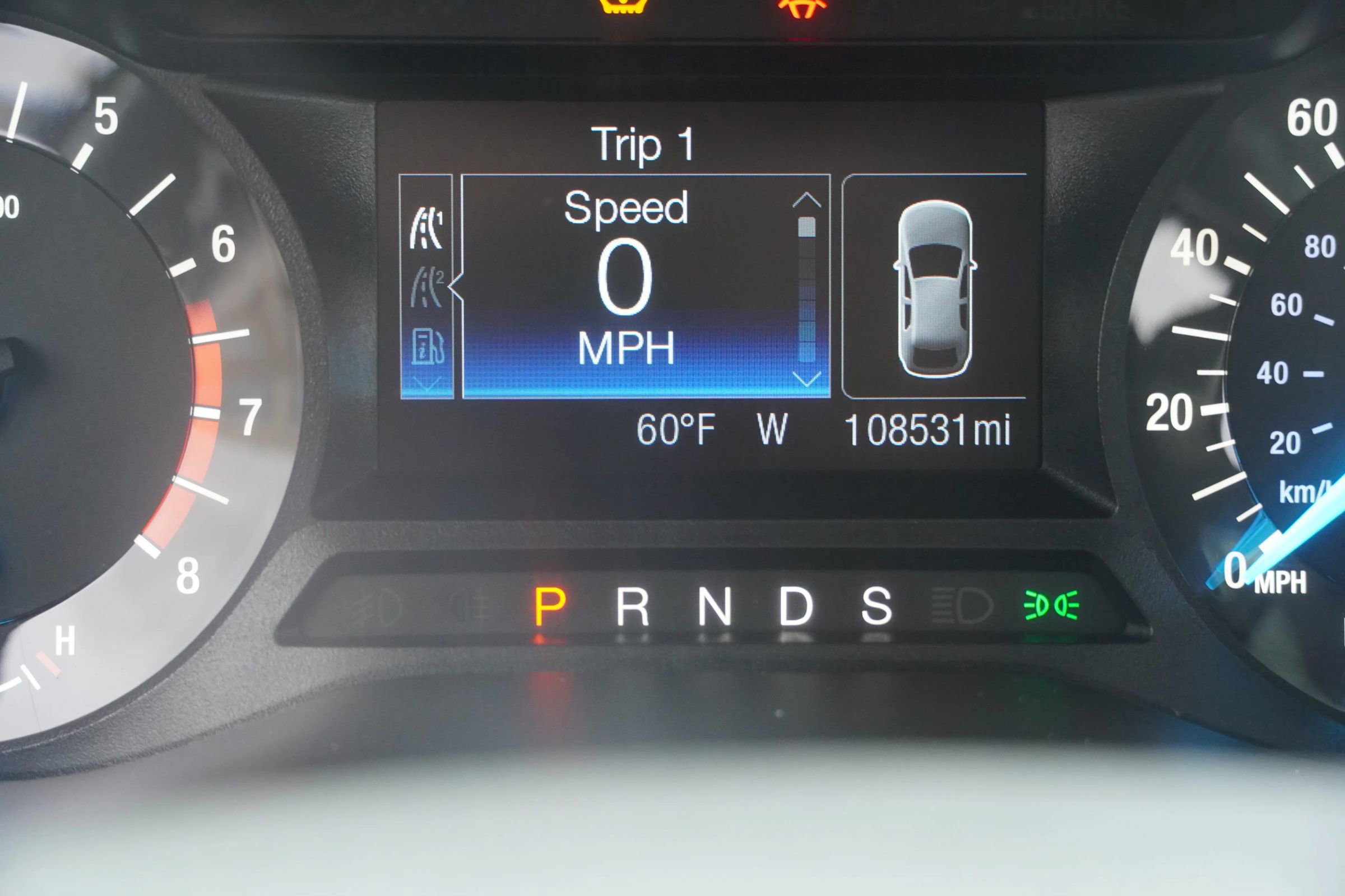 Used 2017 Ford Fusion SE image 10