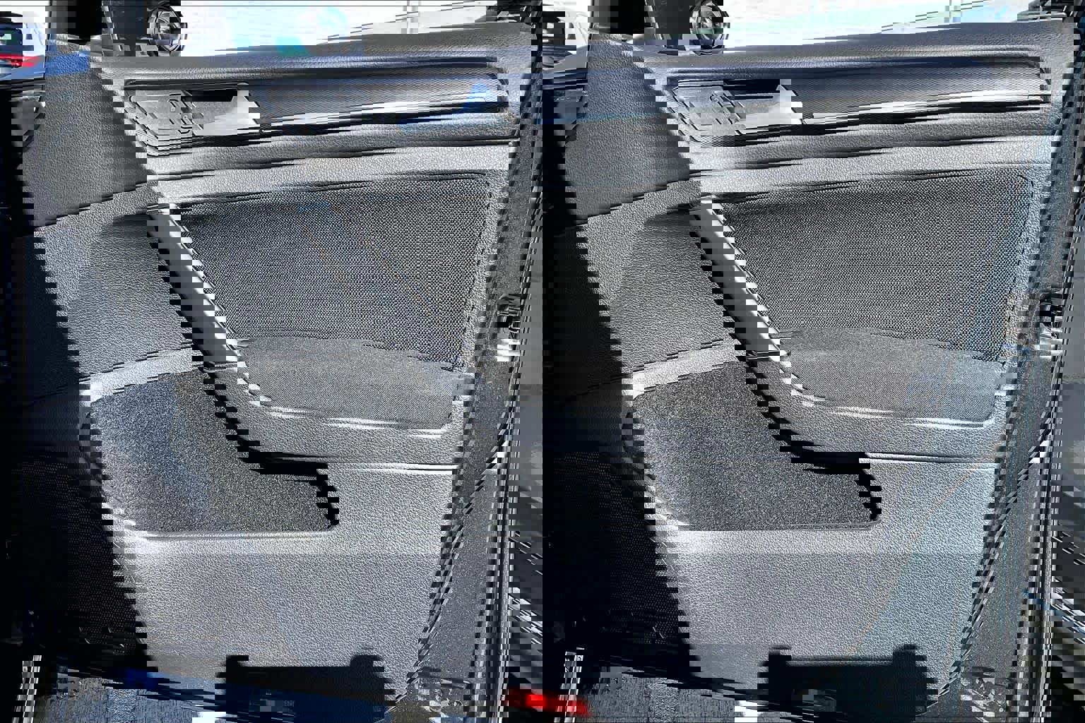 Used 2017 Volkswagen GTI Sport image 22