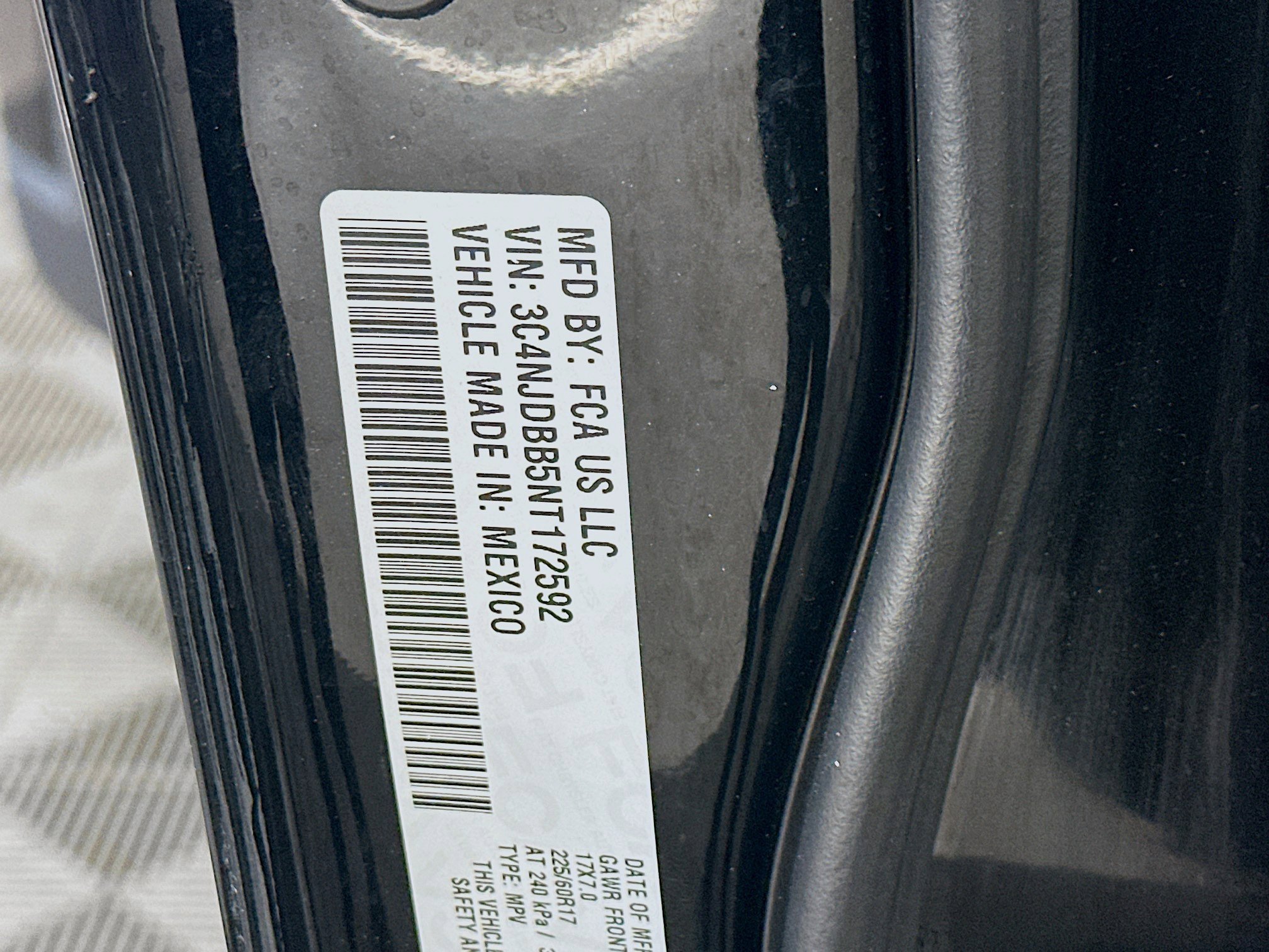 Used 2022 Jeep Compass Latitude image 12