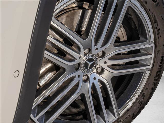 Used 2025 Mercedes-Benz GLS 450 4MATIC image 10