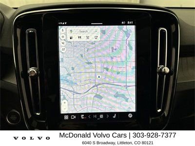 New 2025 Volvo XC40 B5 Core w/ Protection Package Premier AWD/4WD image 17