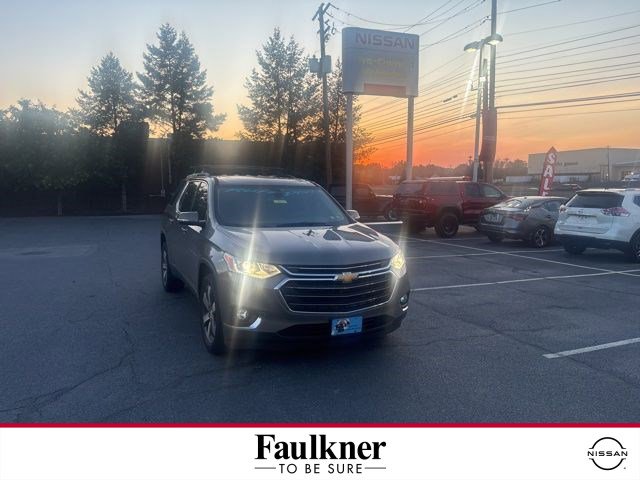 Used 2018 Chevrolet Traverse LT AWD/4WD image 1