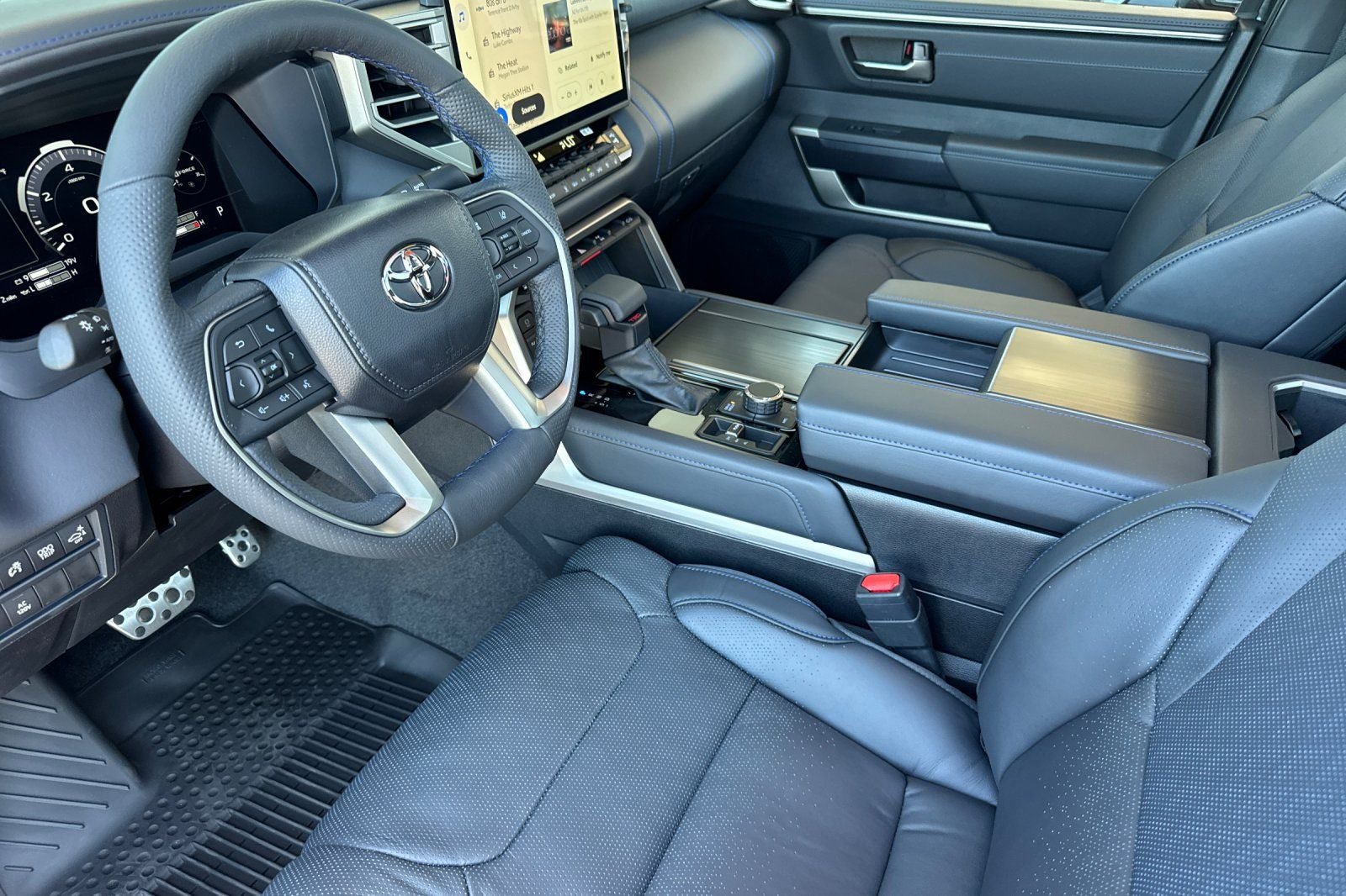 New 2026 Toyota Tundra Platinum AWD/4WD image 11