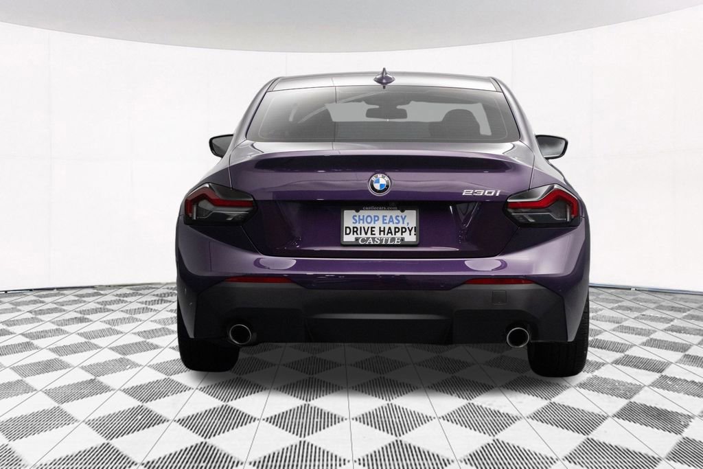 Used 2022 BMW 230i Coupe w/ Convenience Package RWD image 9