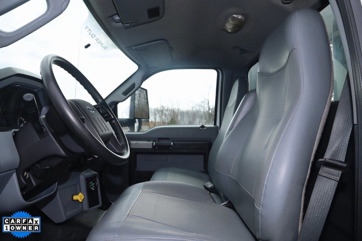 Used 2018 Ford F750 2WD Regular Cab Super Duty image 10