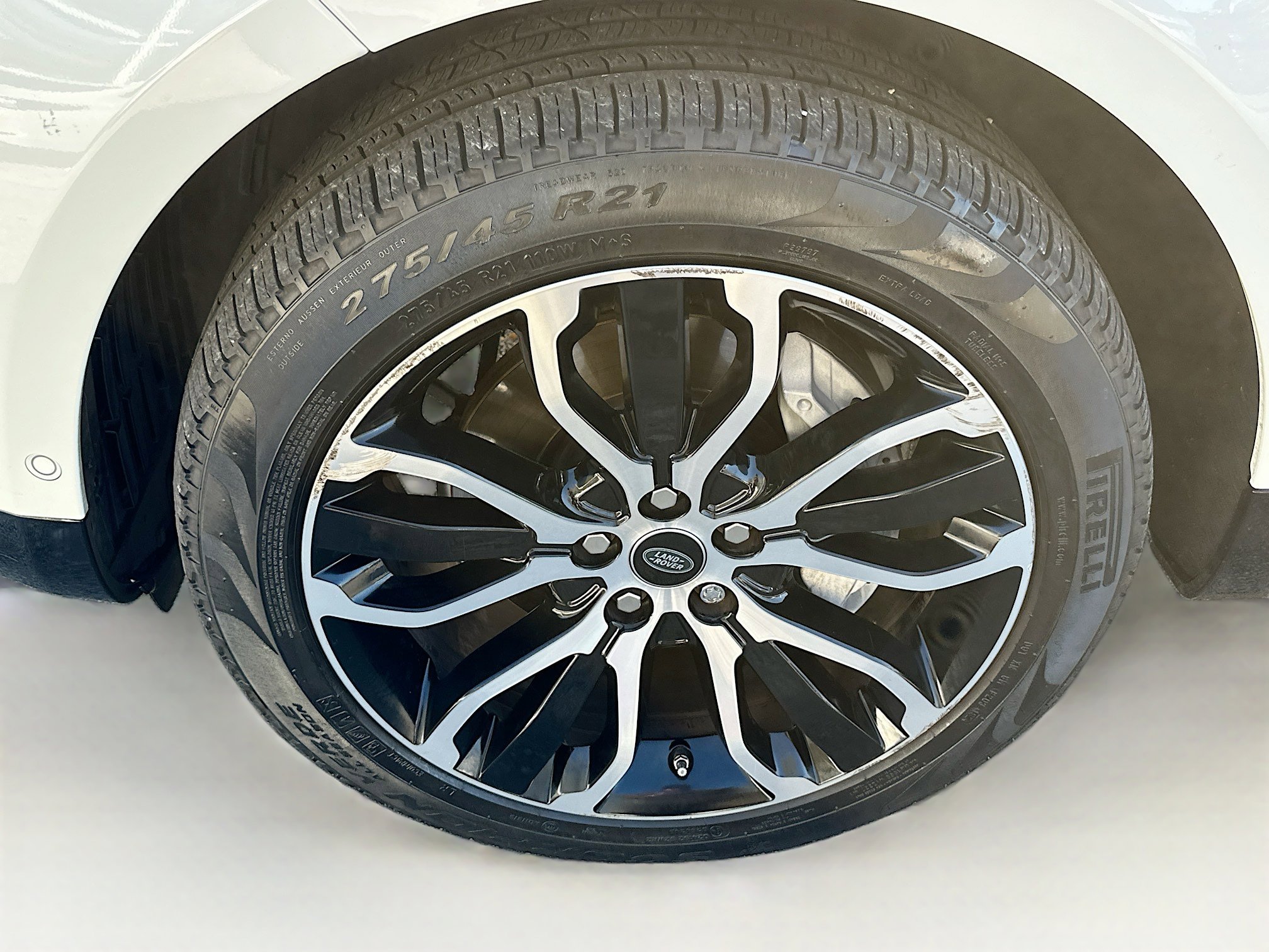 Used 2021 Land Rover Range Rover Sport HSE Silver Edition image 34