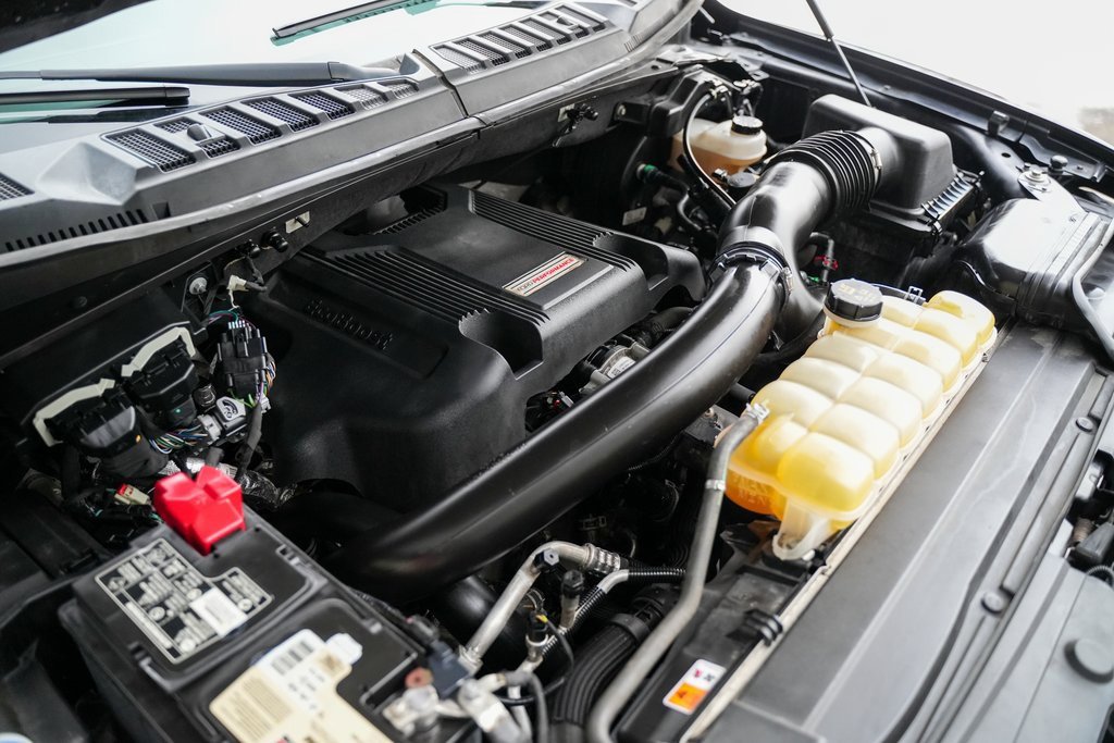 Used 2018 Ford F150 Raptor w/ Equipment Group 802A Luxury image 49