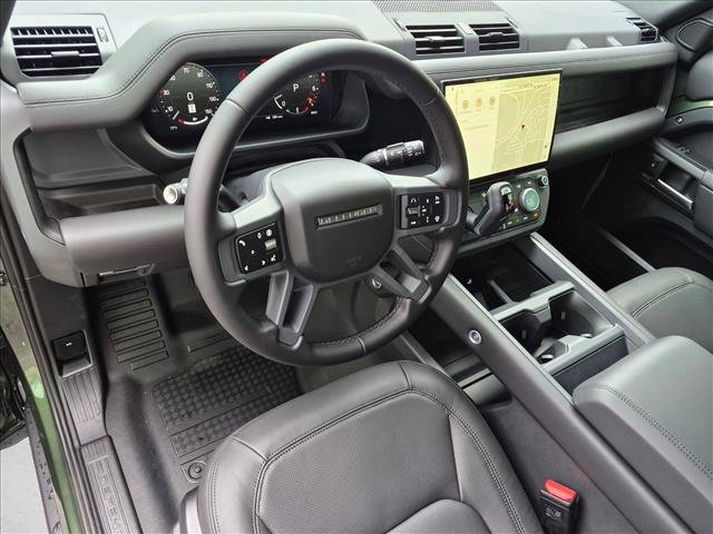New 2026 Land Rover Defender 110 X-Dynamic SE AWD/4WD image 3