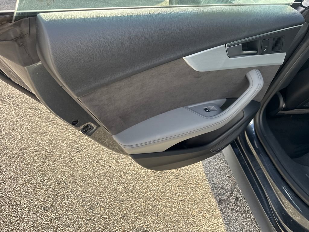 Used 2018 Audi S5 Prestige w/ Driver Assistance Package image 21