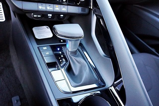 New 2026 Hyundai Elantra Sport FWD image 33