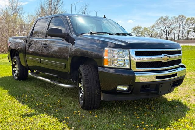 Used 2010 Chevrolet Silverado 1500 LT w/ Power Pack Plus AWD/4WD image 12
