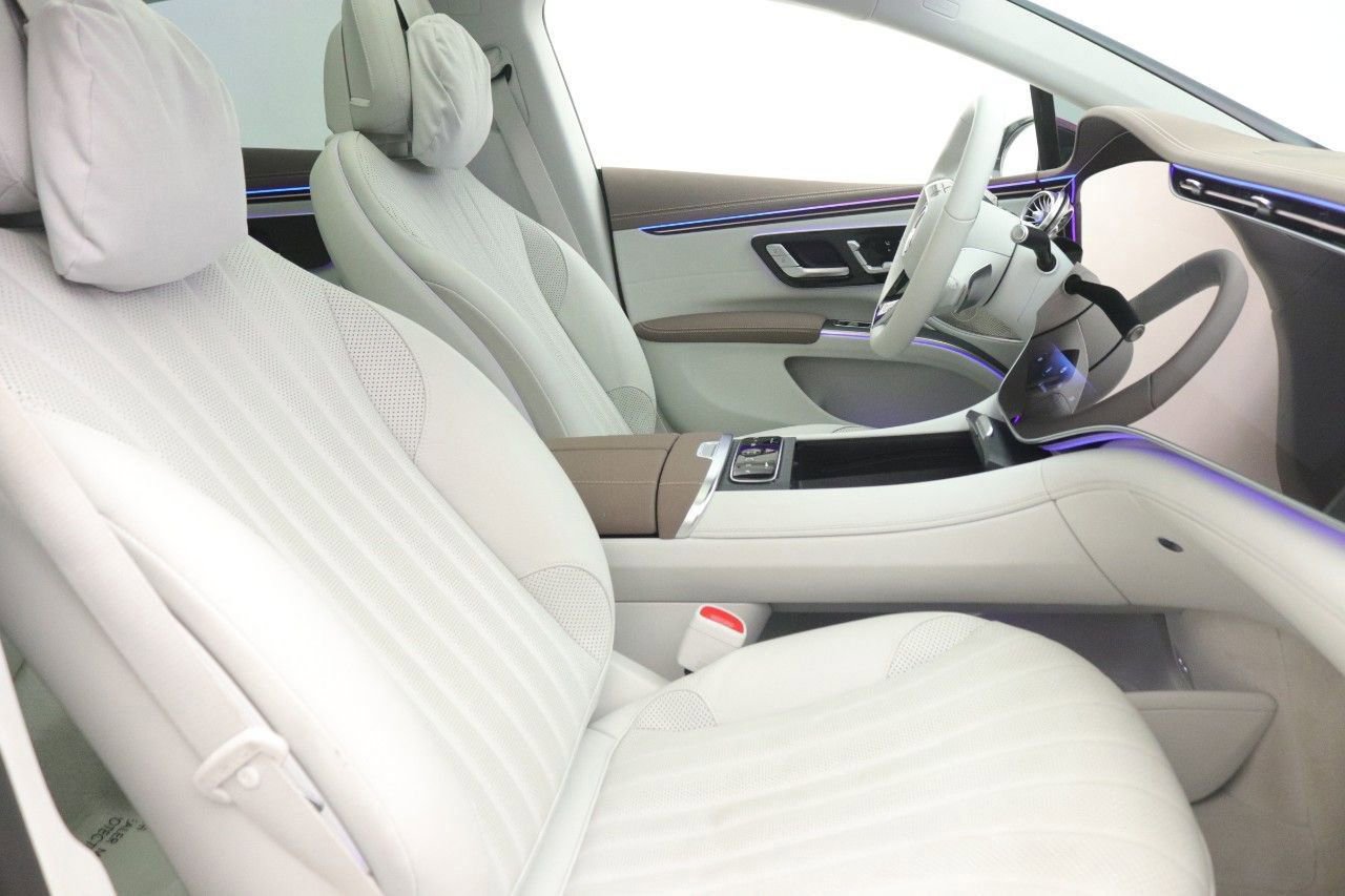 Certified 2023 Mercedes-Benz EQS 580 4MATIC Sedan image 31