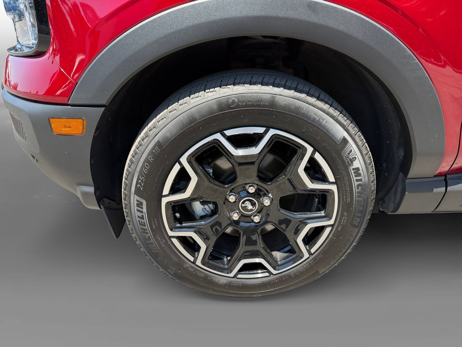 Certified 2025 Ford Bronco Sport Outer Banks w/ Outer Banks Tech Package+ AWD/4WD image 9