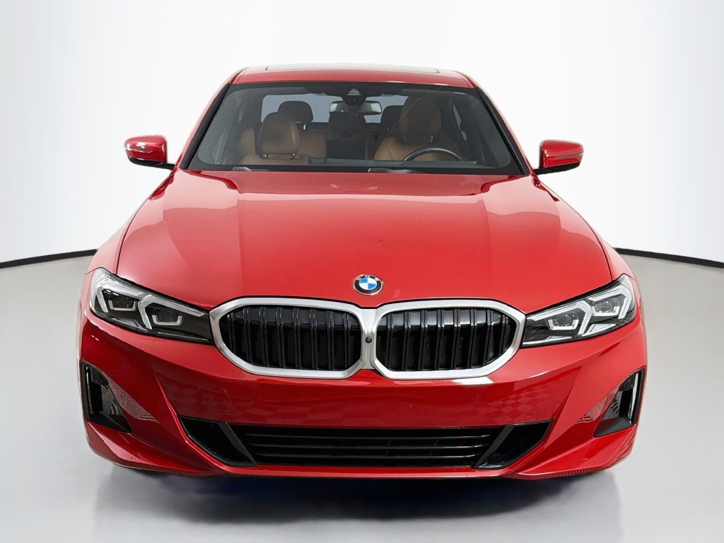 Used 2024 BMW 330i Sedan RWD image 2