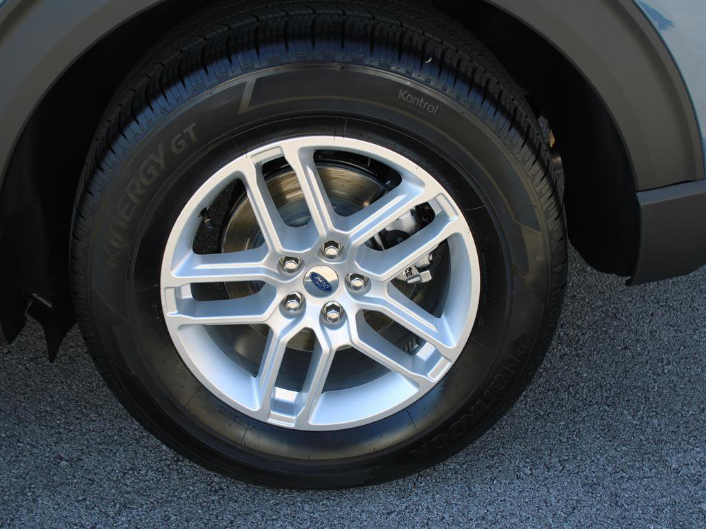 New 2026 Ford Explorer Active w/ Active Comfort Package image 12