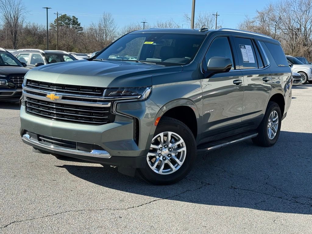 Used 2024 Chevrolet Tahoe LT image 3