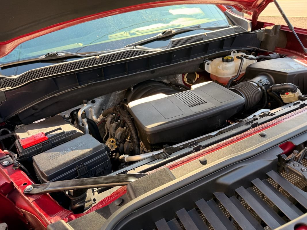 Used 2019 Chevrolet Silverado 1500 RST w/ All-Star Edition AWD/4WD image 43