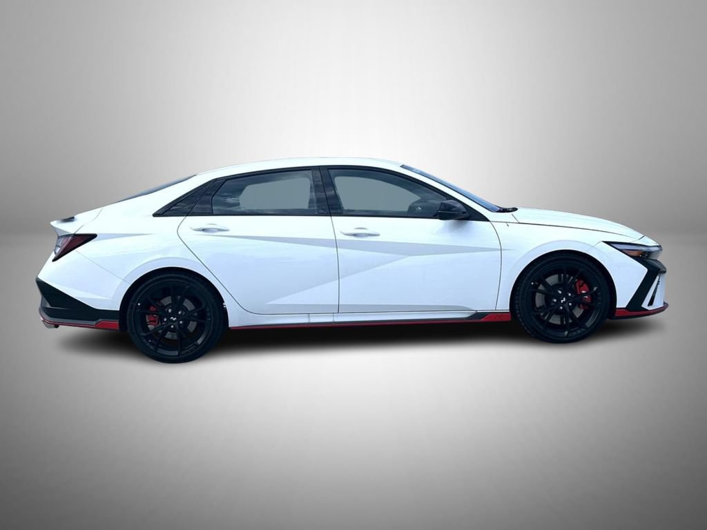 New 2026 Hyundai Elantra N FWD image 4