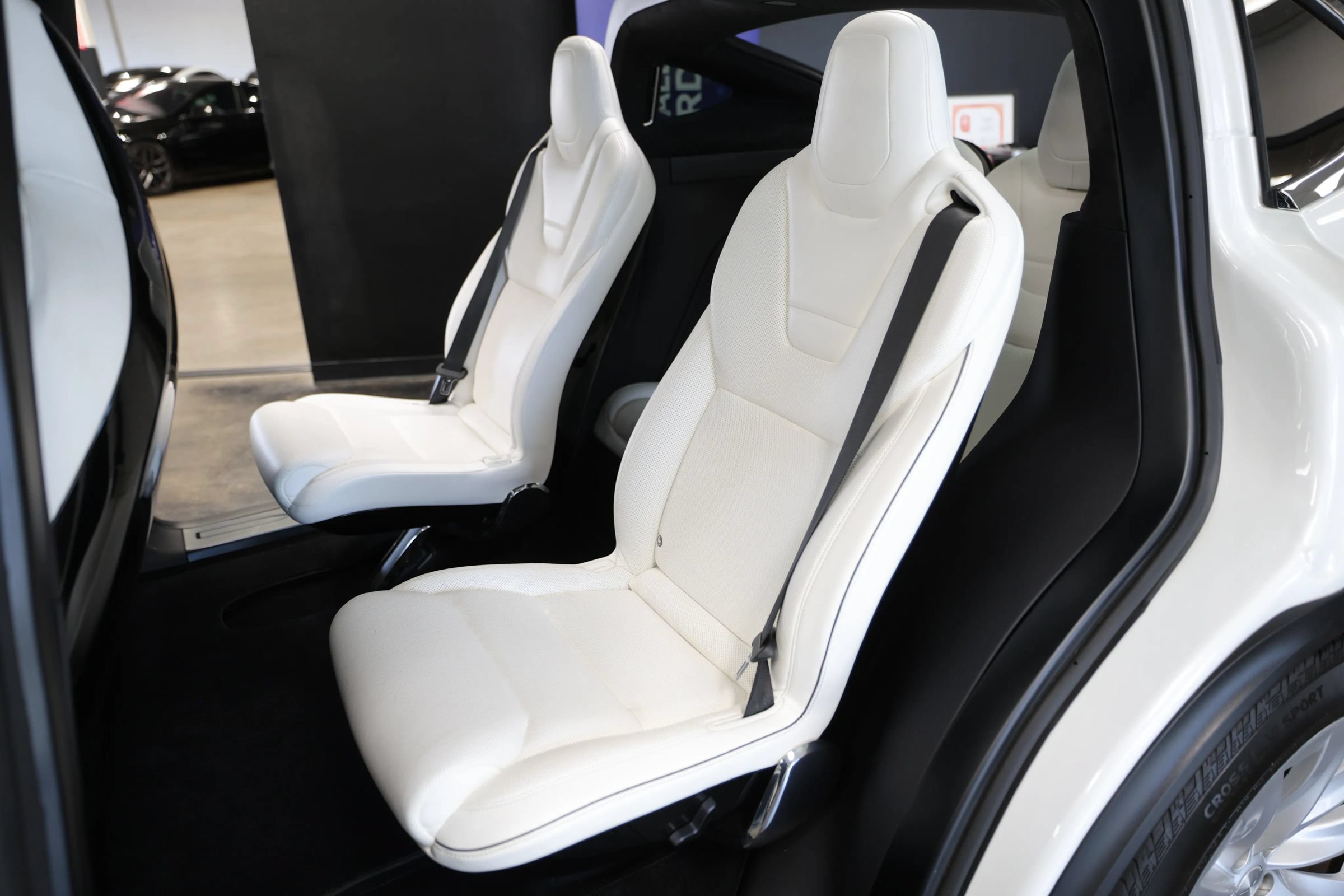 Used 2016 Tesla Model X Performance AWD/4WD image 42