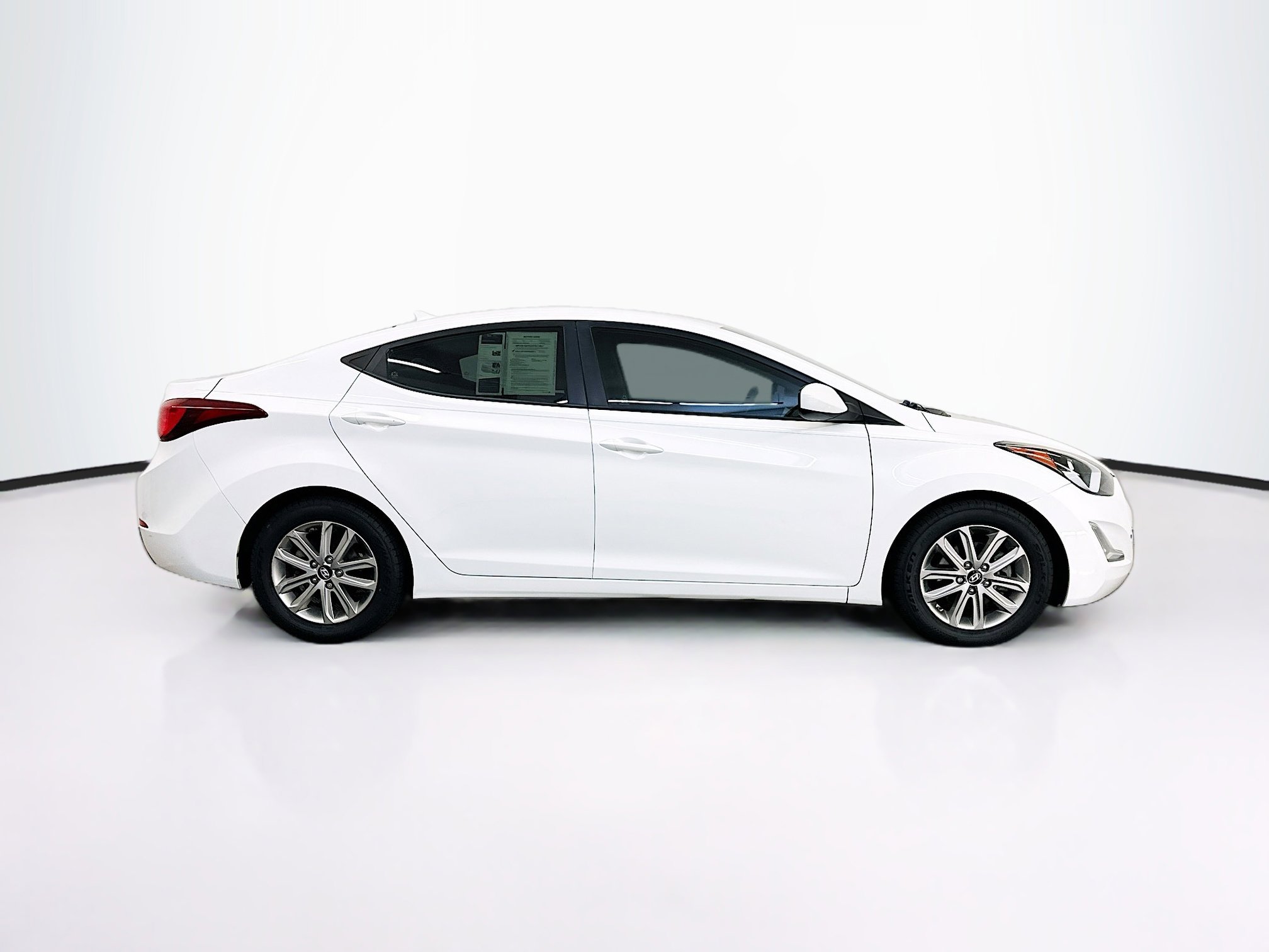 Used 2014 Hyundai Elantra SE w/ Option Group 02 FWD image 10