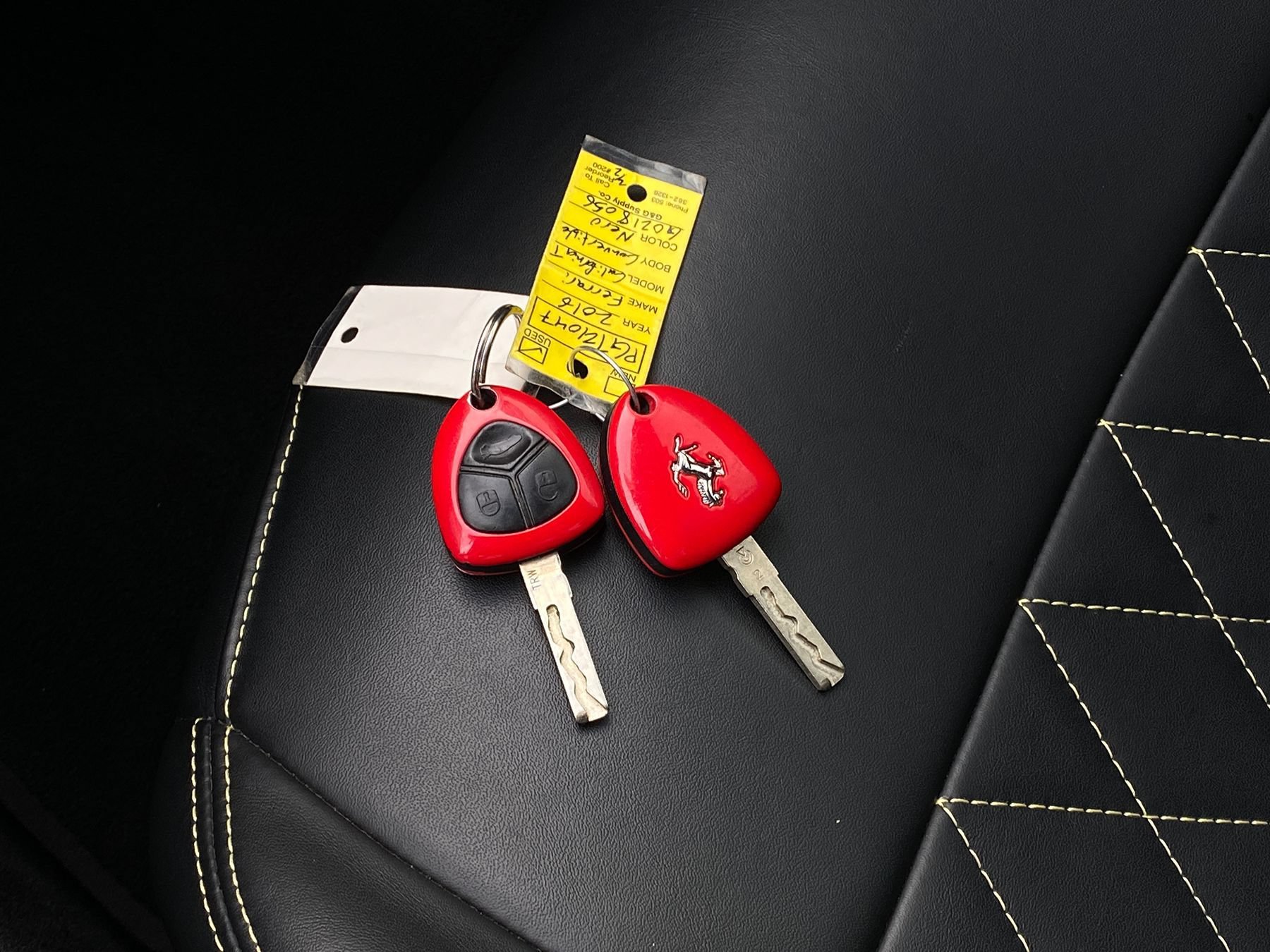 Used 2016 Ferrari California T RWD image 40