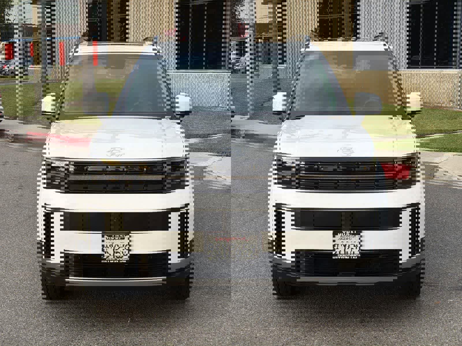 Certified 2025 Hyundai Santa Fe Limited image 2