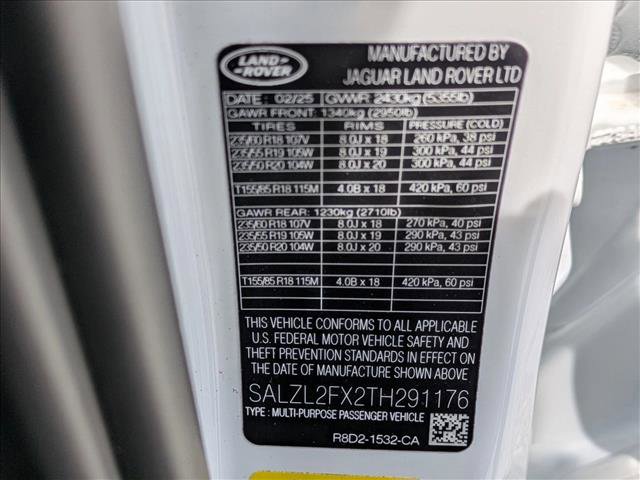 Certified 2026 Land Rover Range Rover Evoque Dynamic SE AWD/4WD image 26