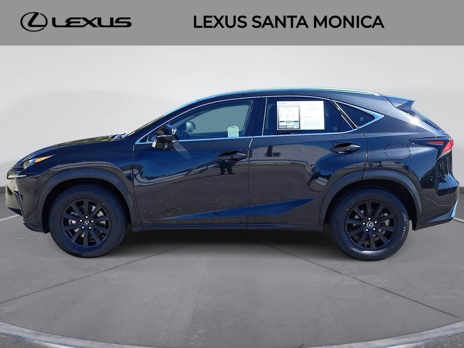 Used 2018 Lexus NX 300h AWD w/ Comfort Package image 8