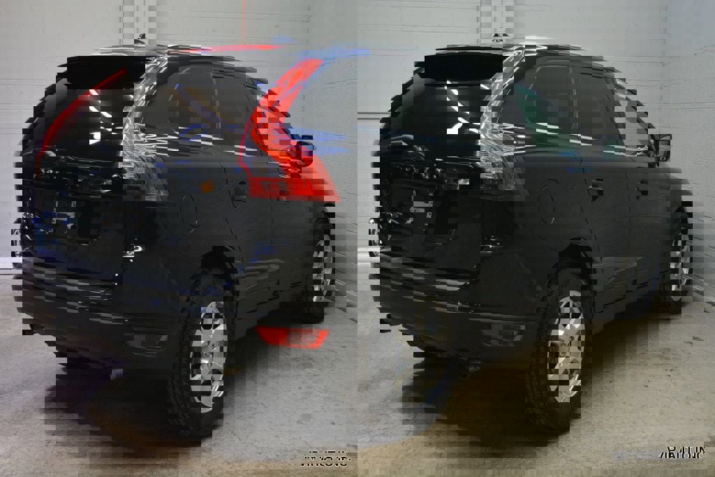 Used 2011 Volvo XC60 3.2 image 4