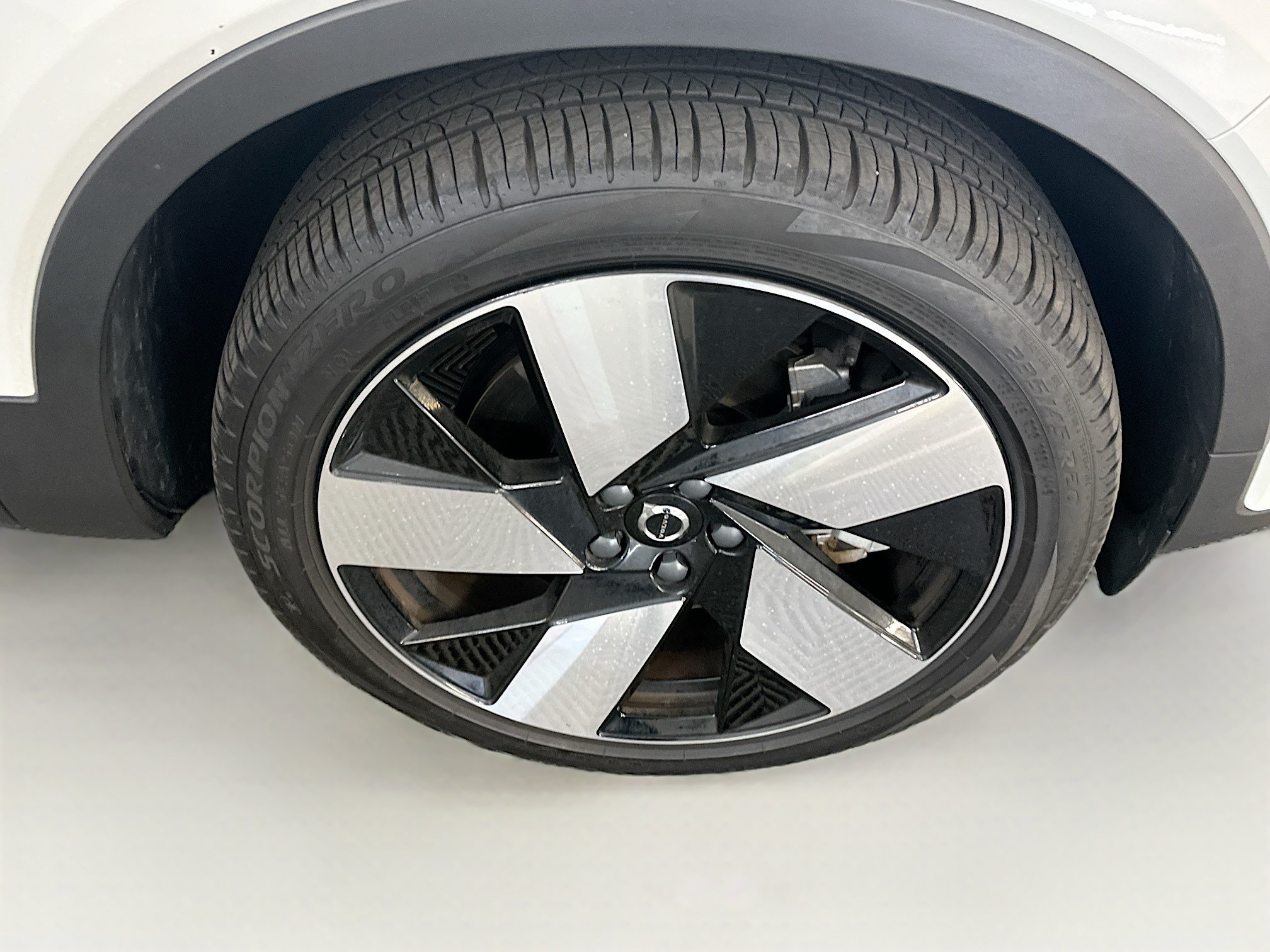 Used 2023 Volvo C40 P8 Recharge Ultimate w/ Protection Package Premier AWD/4WD image 11