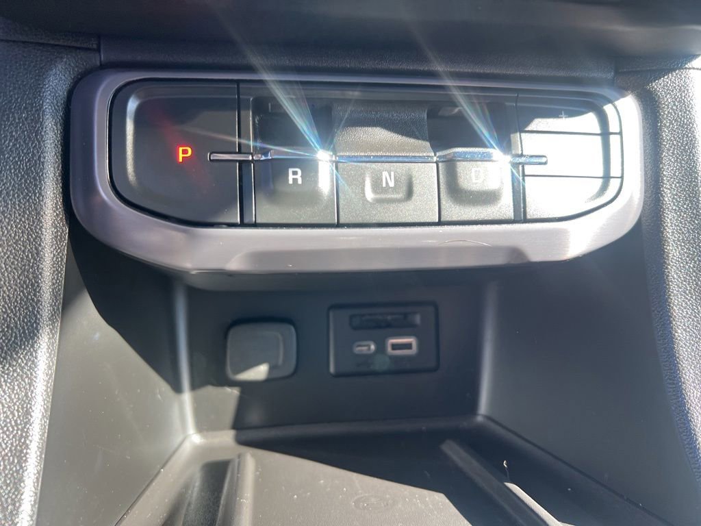 Used 2021 GMC Acadia AT4 w/ Technology Package AWD/4WD image 50