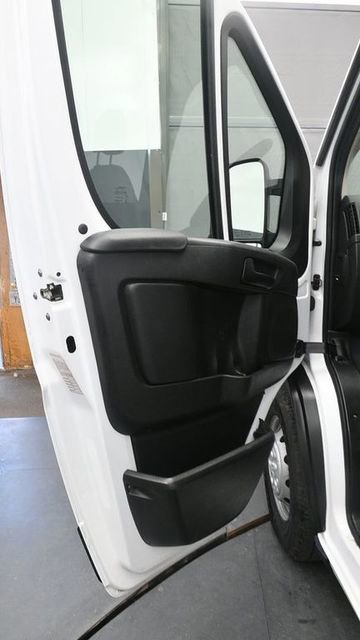Used 2023 RAM ProMaster 2500 FWD image 9
