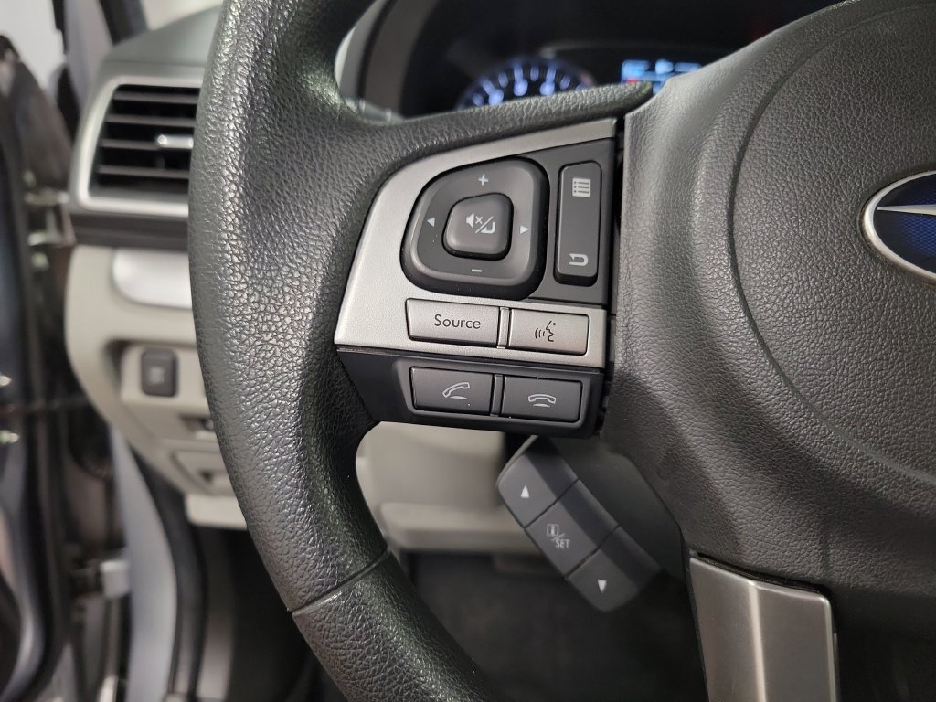 Used 2017 Subaru Forester 2.5i Premium AWD/4WD image 24