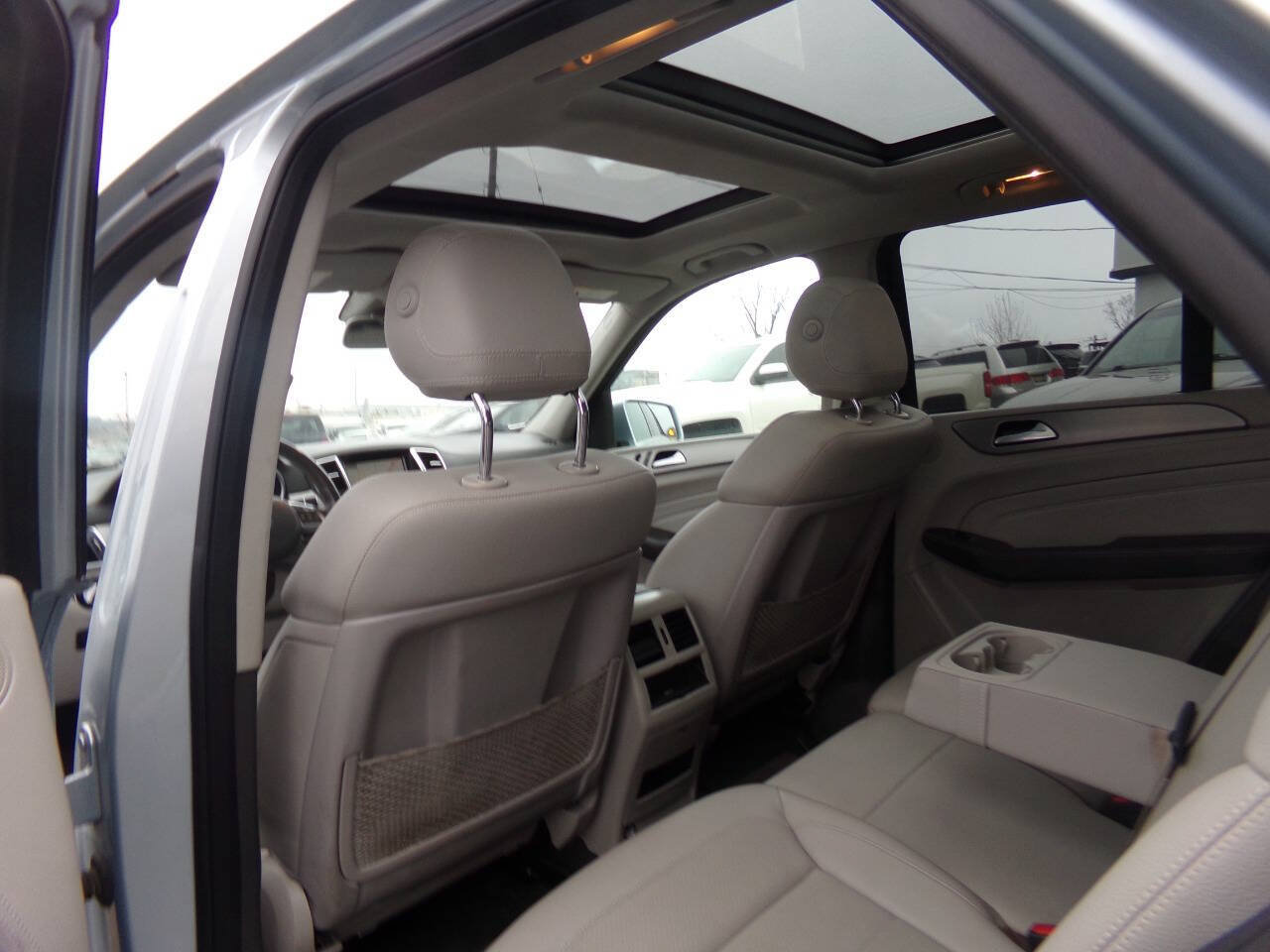 Used 2015 Mercedes-Benz ML 350 2WD image 16