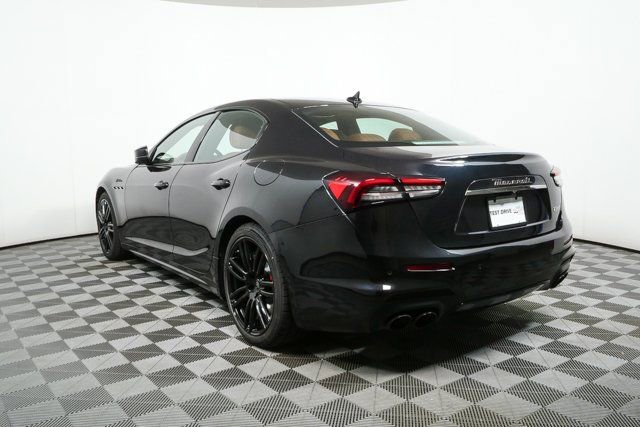 Used 2023 Maserati Ghibli Modena image 31