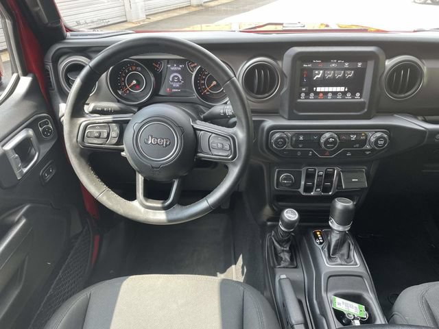 Used 2023 Jeep Gladiator Sport AWD/4WD image 13