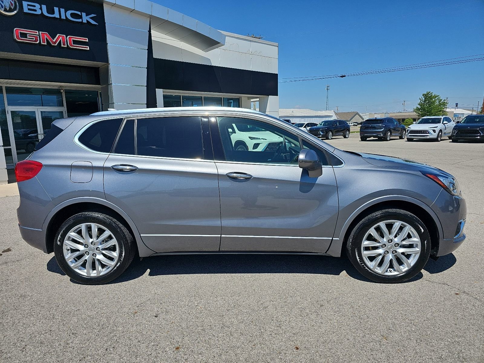 Used 2019 Buick Envision Premium w/ Driver Confidence Package AWD/4WD image 8