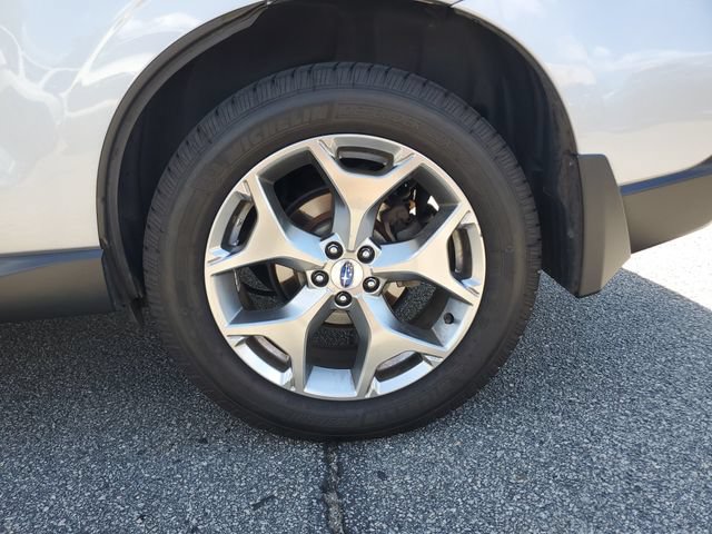Used 2017 Subaru Forester 2.5i Touring AWD/4WD image 13
