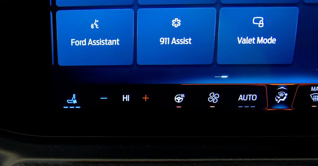 Used 2024 Ford Mustang Premium image 22