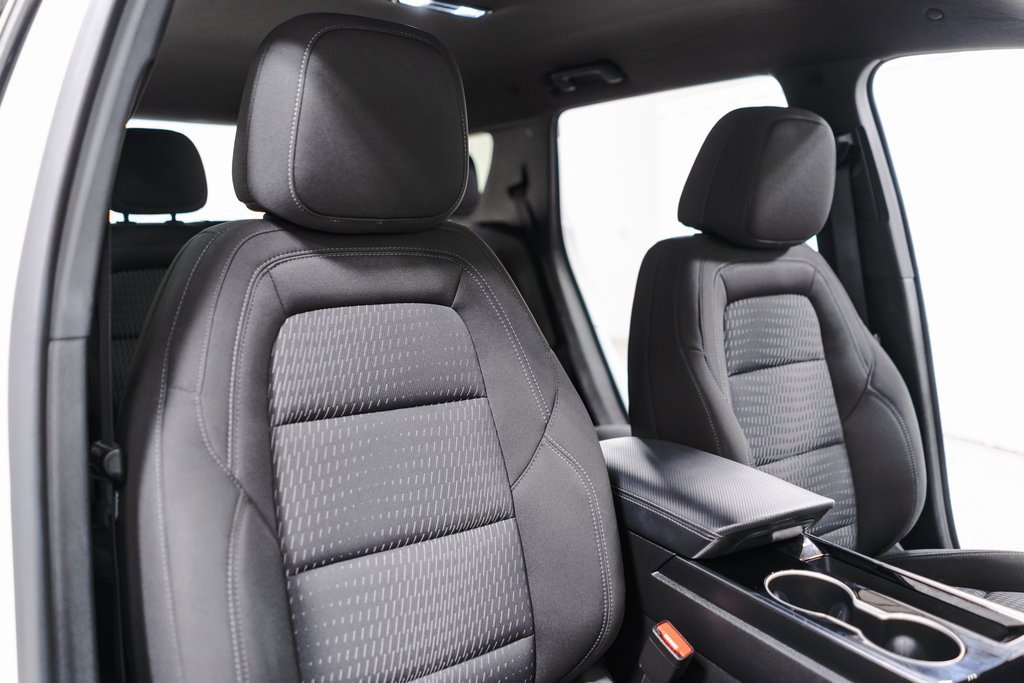 Used 2025 Chevrolet Equinox LT image 37